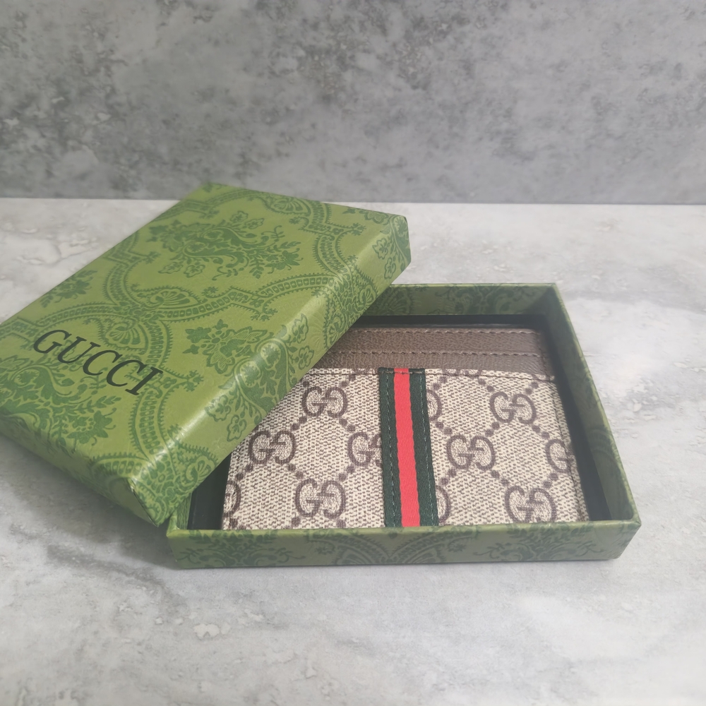 🆕️ Luxary Signature Card Holder ✨️ - Picture 4 of 8